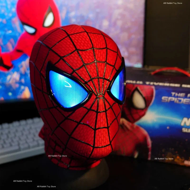 The Amazing Spider-Man Electronic Helmet - Image 6